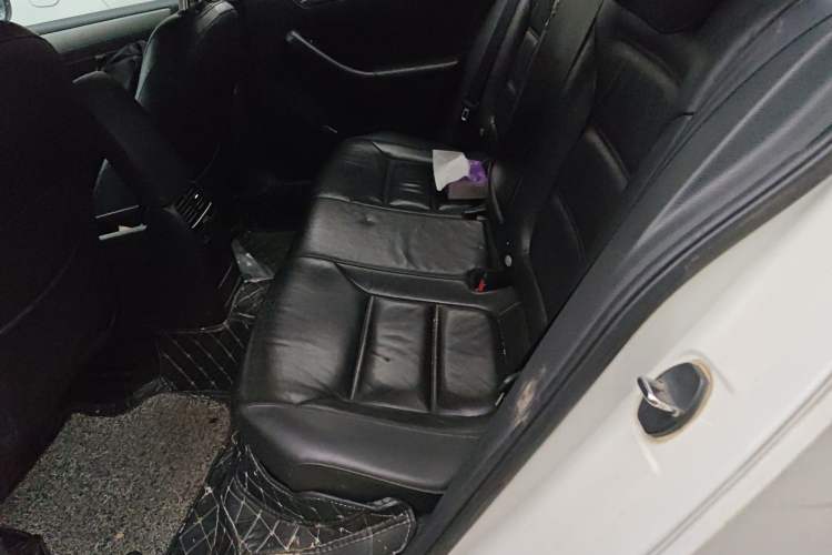 Used Volkswagen Sagitar 2012 1.4TSI Manual Luxury Model Left Rear Seat