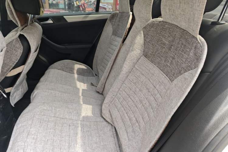 Used Volkswagen Sagitar 2012 1.6L Automatic Comfort Edition Left Rear Seat