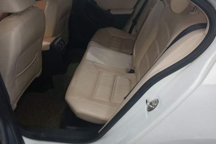Used Volkswagen Sagitar 2012 1.4TSI Automatic Luxury Edition Left Rear Seat