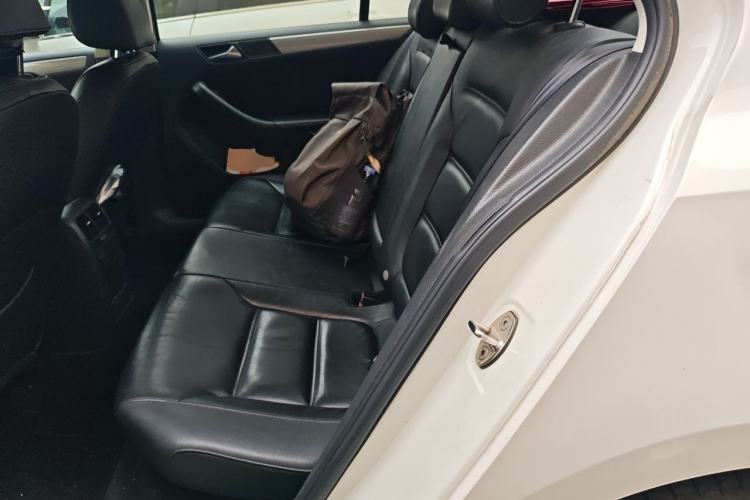 Used Volkswagen Sagitar 2012 1.6L Automatic Comfort Edition Left Rear Seat
