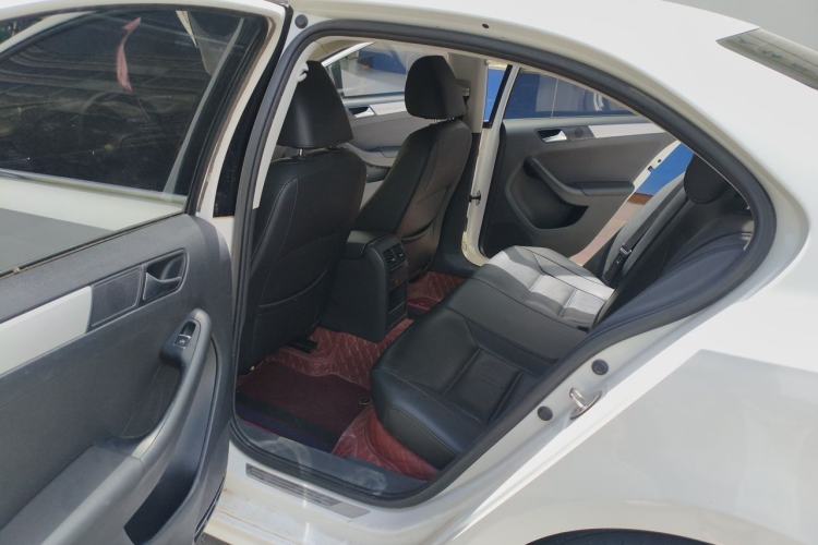 Used Volkswagen Sagitar 2012 1.6L Automatic Comfort Edition Left Rear Seat