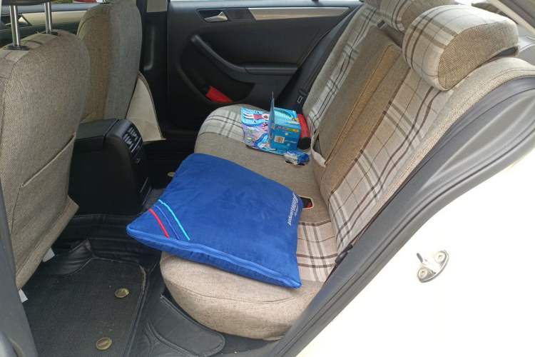 Used Volkswagen Sagitar 2012 1.6L Automatic Comfort Edition Left Rear Seat