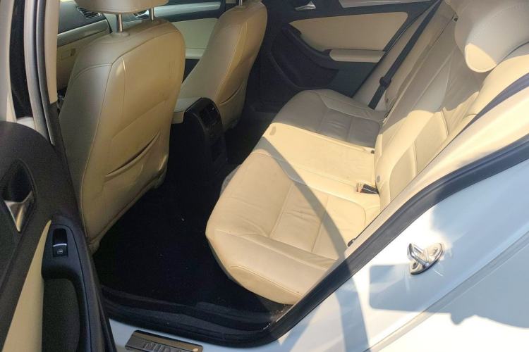 Used Volkswagen Sagitar 2012 1.6L Automatic Comfort Edition Left Rear Seat