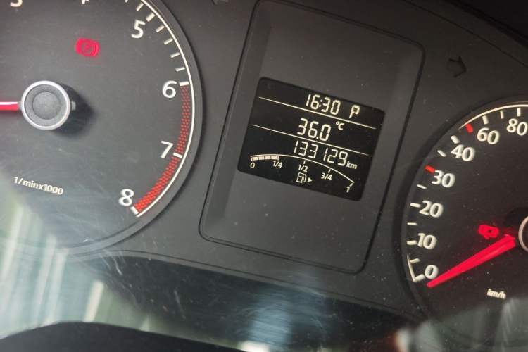 Used Volkswagen Sagitar 2012 1.6L Automatic Comfort Edition Odometer Close Up