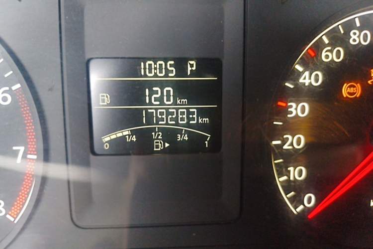 Used Volkswagen Sagitar 2012 1.6L Automatic Comfort Edition Odometer Close Up