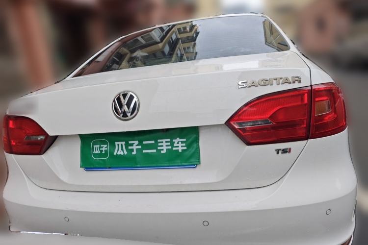 Used Volkswagen Sagitar 2012 1.4TSI Automatic Luxury Edition Rear