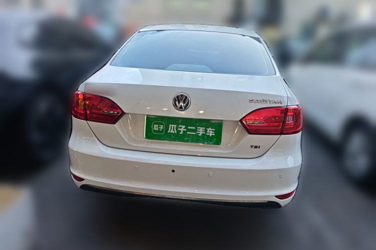 Used Volkswagen Sagitar 2012 1.6L Automatic Fashion Edition Rear