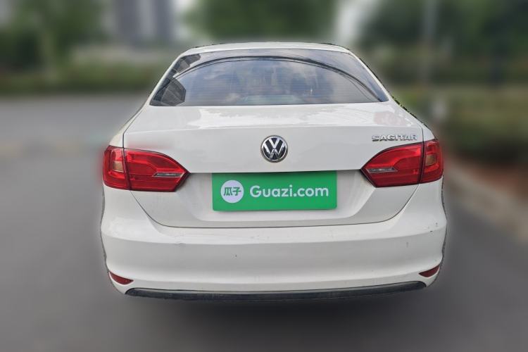 Used Volkswagen Sagitar 2012 1.6L Manual Comfort Model Rear