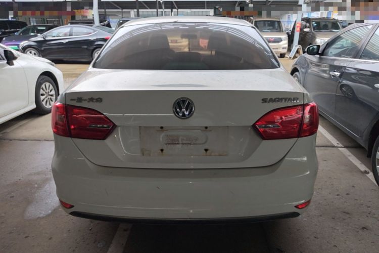 Used Volkswagen Sagitar 2012 1.6L Manual Comfort Model Rear