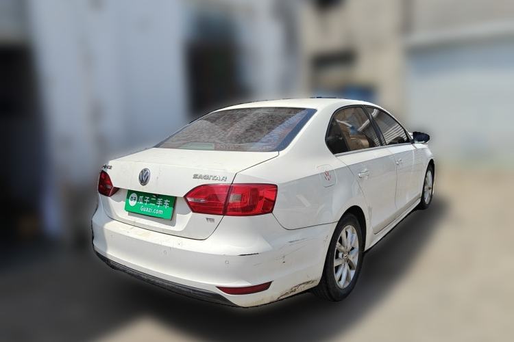 Used Volkswagen Sagitar 2012 1.4TSI Manual Luxury Model Rear Right 45 Deg