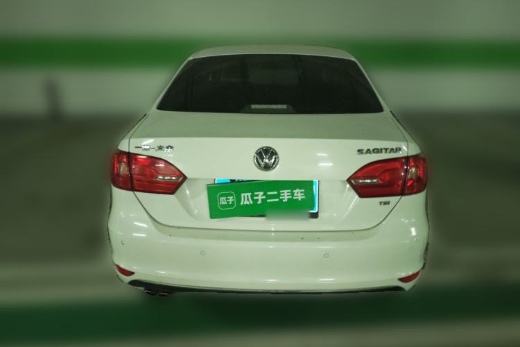 Used Volkswagen Sagitar 2012 1.4TSI Automatic Luxury Edition Rear