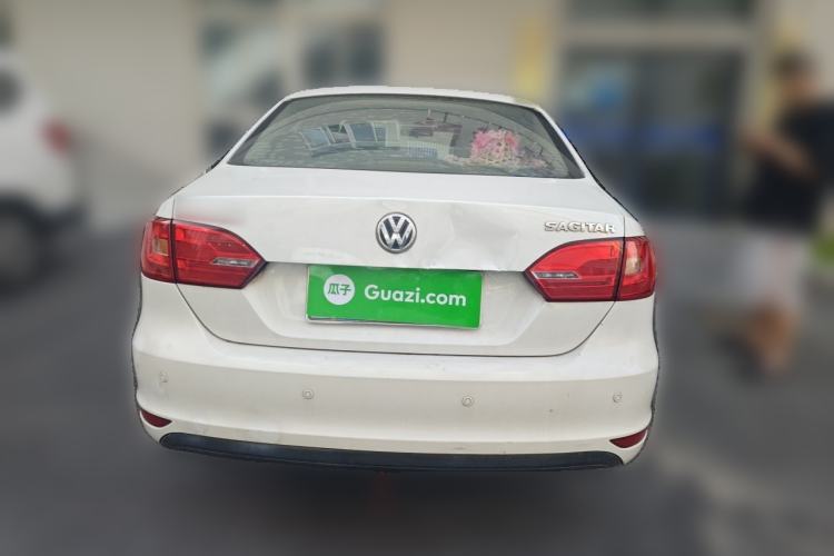 Used Volkswagen Sagitar 2012 1.6L Automatic Fashion Edition Rear