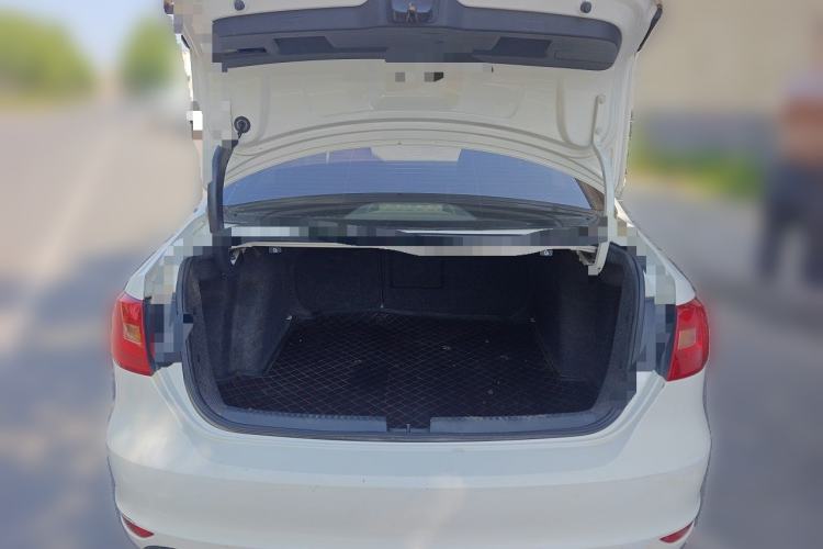 Used Volkswagen Sagitar 2012 1.4TSI Automatic Fashion Edition Trunk