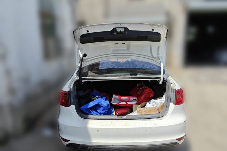 Used Volkswagen Sagitar 2012 1.4TSI Manual Luxury Model Trunk