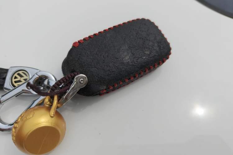 Used Volkswagen Sagitar 2012 1.4TSI Automatic Luxury Edition Vehicle Key