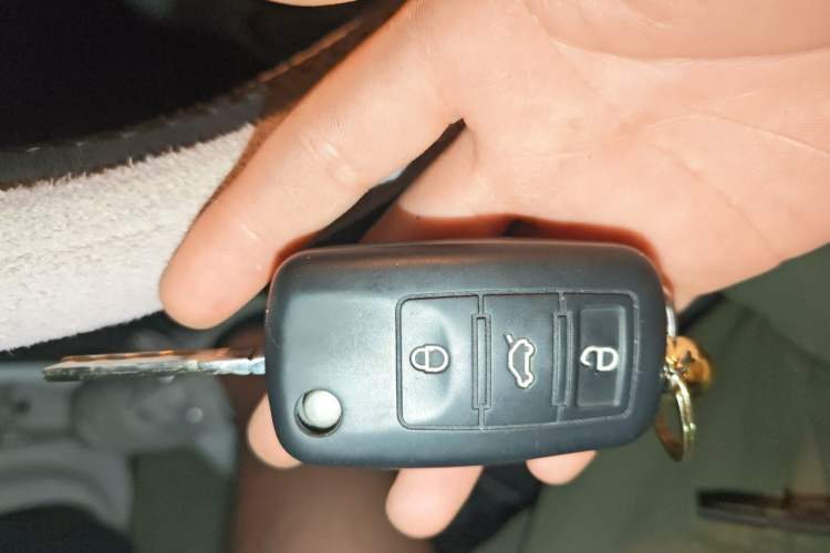 Used Volkswagen Sagitar 2012 1.4TSI Automatic Luxury Edition Vehicle Key