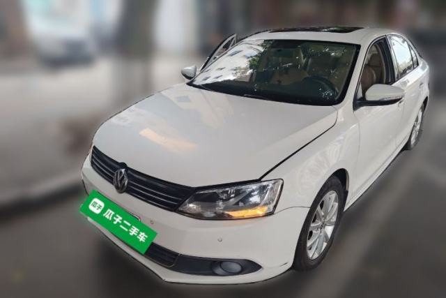 Used Volkswagen Sagitar 2012 1.4TSI Automatic Luxury Edition