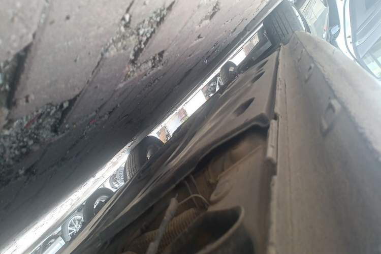 Used Volkswagen Sagitar 2012 1.6L Automatic Comfort Edition Chassis Rear Left
