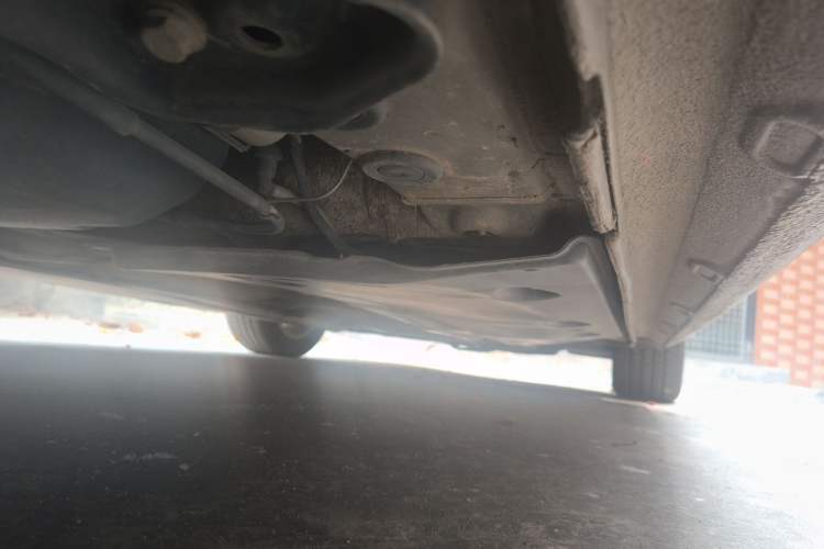 Used Volkswagen Sagitar 2012 1.6L Automatic Fashion Edition Chassis Rear Right