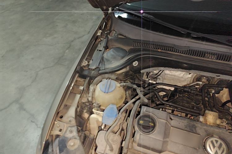 Used Volkswagen Sagitar 2012 1.4TSI Automatic Fashion Edition Engine Bay Right
