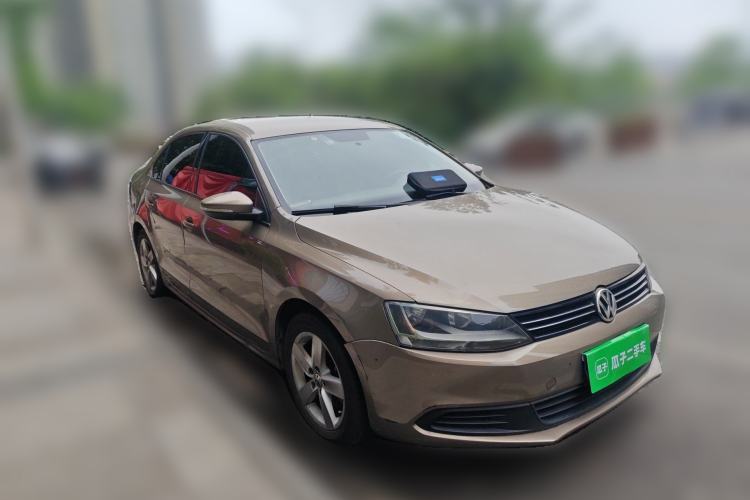 Used Volkswagen Sagitar 2012 1.4TSI Automatic Fashion Edition Front Right 45 Deg