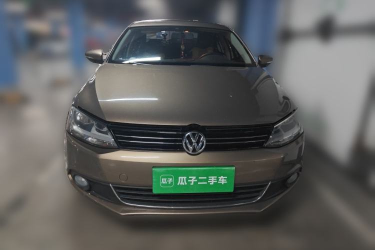Used Volkswagen Sagitar 2012 1.6L Automatic Comfort Edition Front