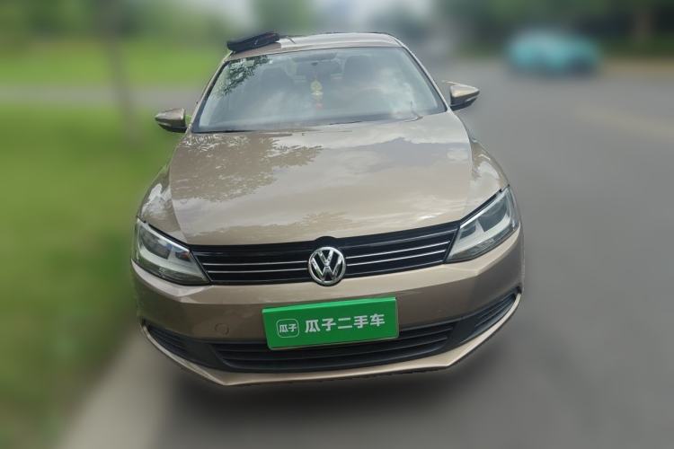 Used Volkswagen Sagitar 2012 1.6L Automatic Fashion Edition Front