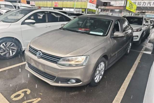Used Volkswagen Sagitar 2012 1.4TSI Automatic Luxury Edition