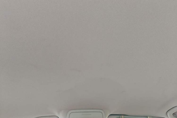 Used Volkswagen Sagitar 2012 1.6L Automatic Fashion Edition Headliner