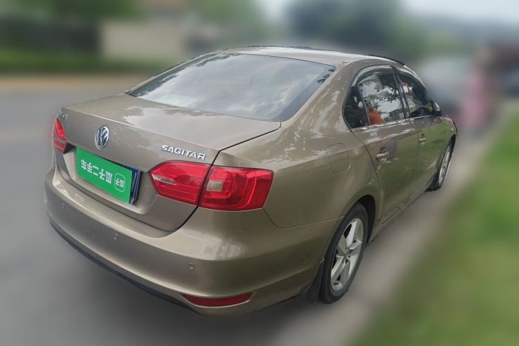 Used Volkswagen Sagitar 2012 1.6L Automatic Fashion Edition Rear Right 45 Deg