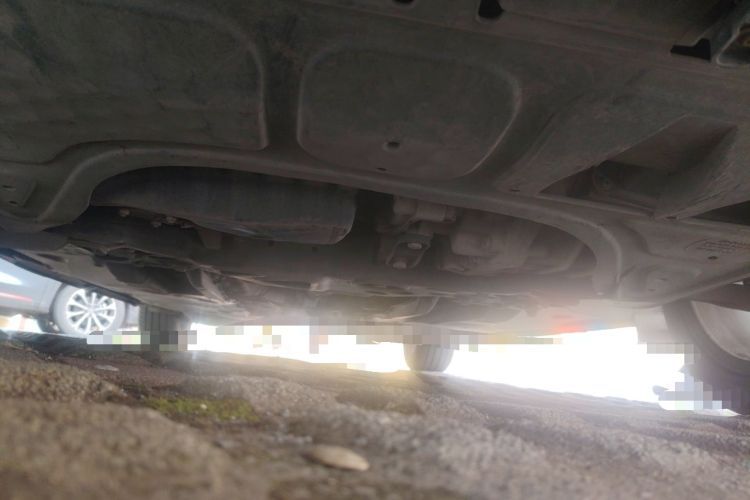 Used Volkswagen Sagitar 2013 2.0 TSI GLI Chassis Front