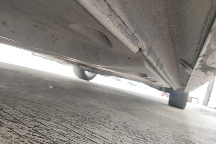 Used Volkswagen Sagitar 2013 2.0 TSI GLI Chassis Front Left