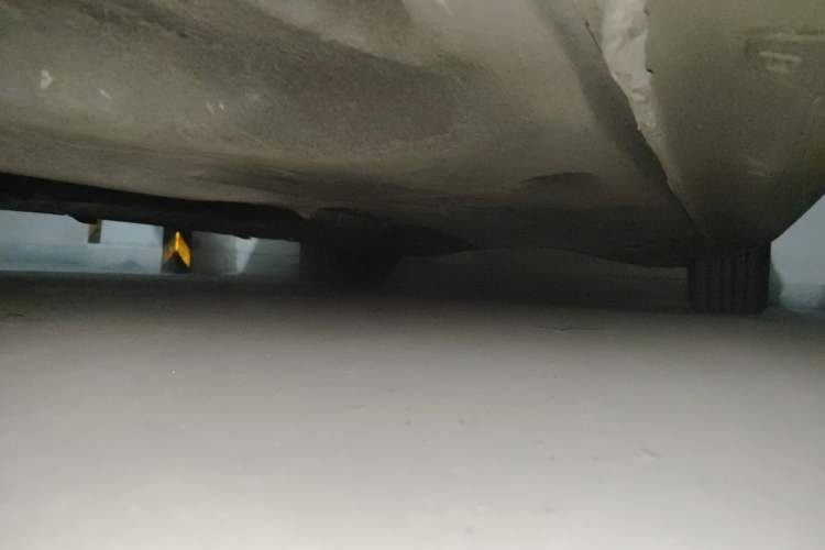 Used Volkswagen Sagitar 2013 2.0 TSI GLI Chassis Front Left