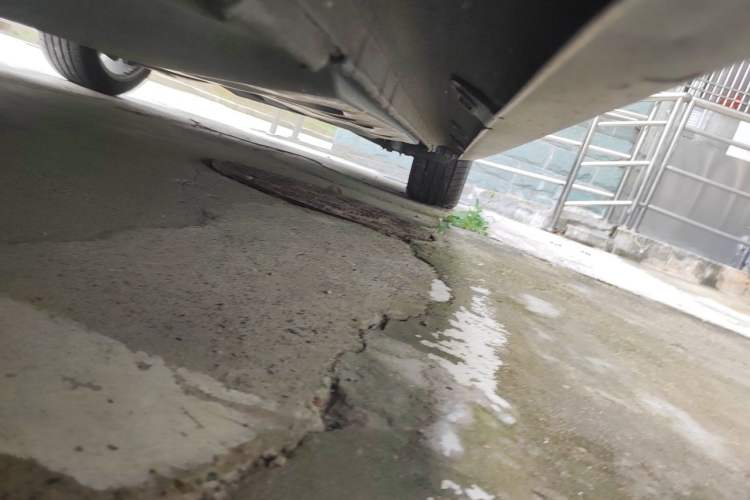Used Volkswagen Sagitar 2013 2.0 TSI GLI Chassis Front Left