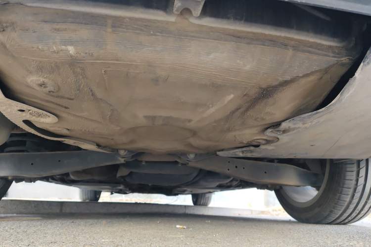 Used Volkswagen Sagitar 2013 2.0 TSI GLI Chassis Rear
