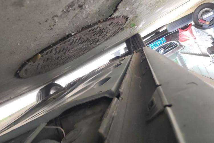 Used Volkswagen Sagitar 2013 2.0 TSI GLI Chassis Rear Left