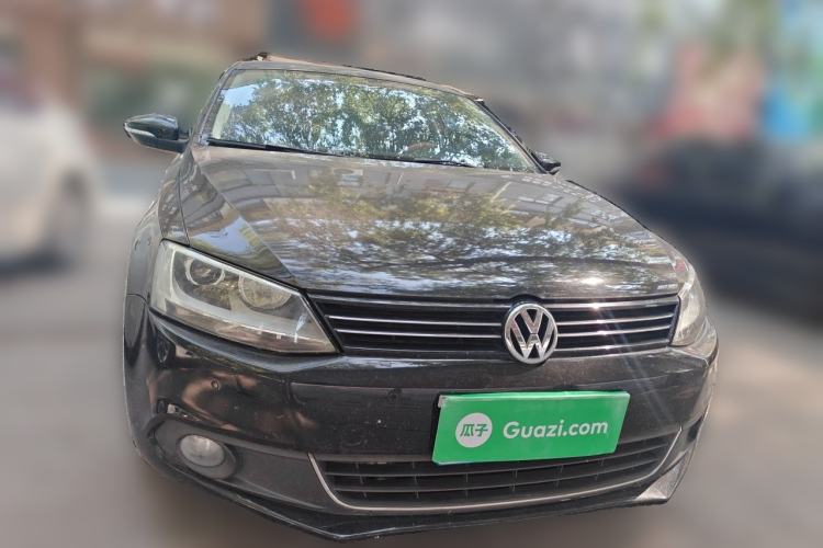 Used Volkswagen Sagitar 2013 1.4 TSI BlueMotion Edition Front