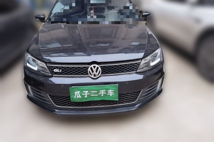 Used Volkswagen Sagitar 2013 2.0 TSI GLI Front