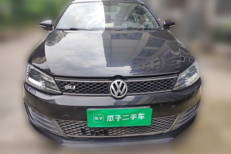 Used Volkswagen Sagitar 2013 2.0 TSI GLI Front