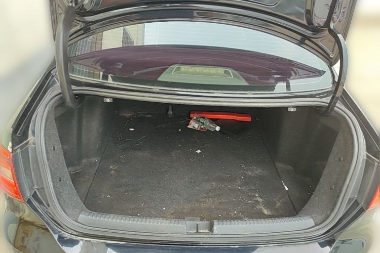 Used Volkswagen Sagitar 2013 2.0 TSI GLI Trunk