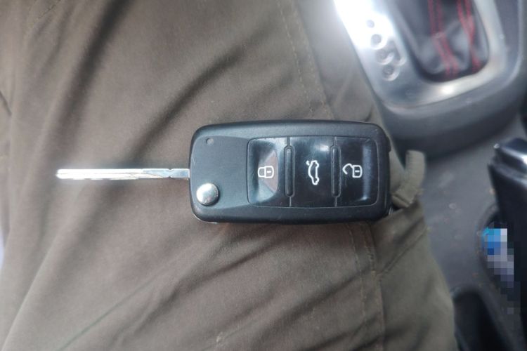 Used Volkswagen Sagitar 2013 2.0 TSI GLI Vehicle Key
