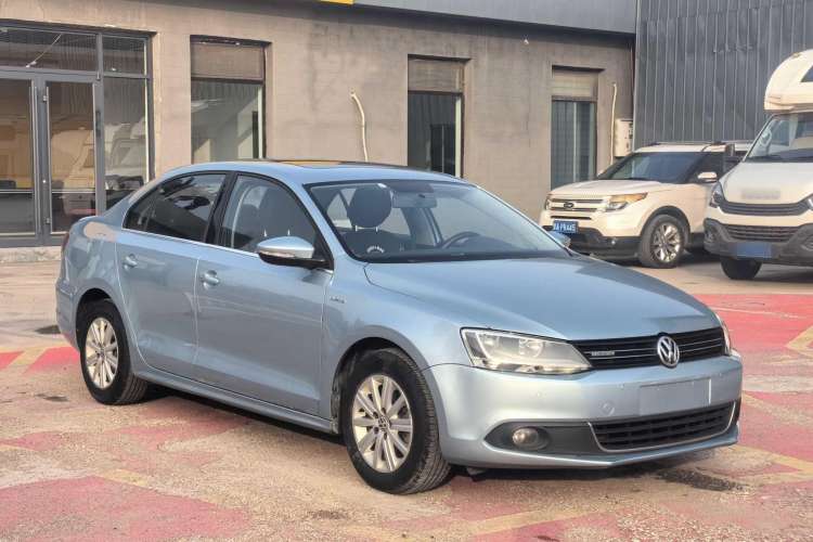 Used Volkswagen Sagitar 2013 1.4 TSI BlueMotion Edition Exterior 2