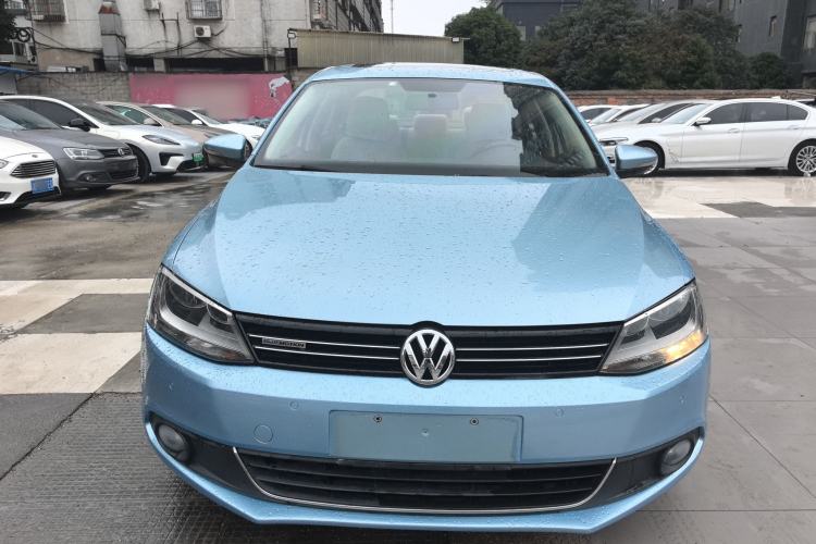 Used Volkswagen Sagitar 2013 1.4 TSI BlueMotion Edition Front
