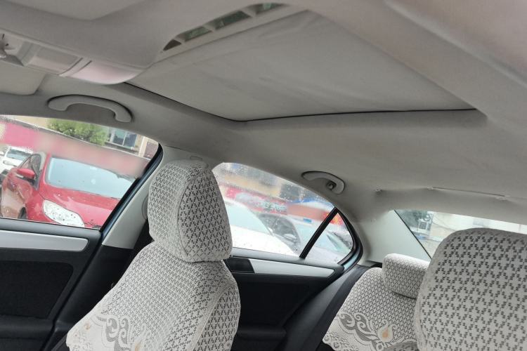 Used Volkswagen Sagitar 2013 1.4 TSI BlueMotion Edition Headliner