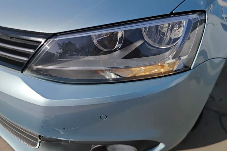 Used Volkswagen Sagitar 2013 1.4 TSI BlueMotion Edition Left Front Headlight