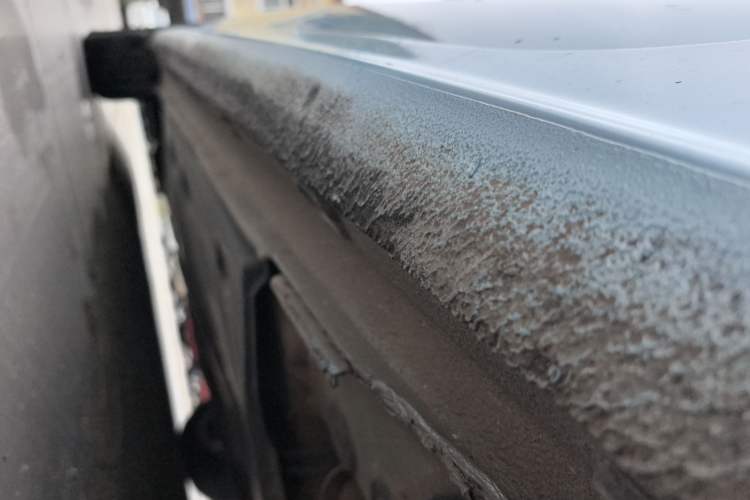 Used Volkswagen Sagitar 2013 1.4 TSI BlueMotion Edition Left Side Sill