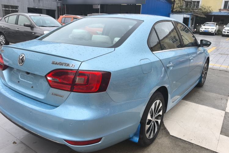 Used Volkswagen Sagitar 2013 1.4 TSI BlueMotion Edition Rear Right 45 Deg