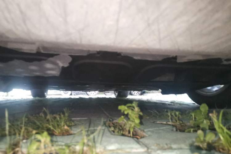Used Volkswagen Sagitar 2013 2.0 TSI GLI Chassis Front