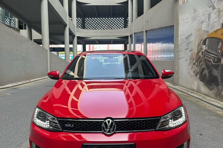 Used Volkswagen Sagitar 2013 2.0 TSI GLI Exterior 1