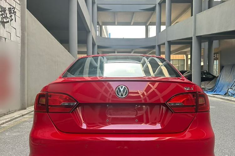 Used Volkswagen Sagitar 2013 2.0 TSI GLI Exterior 3